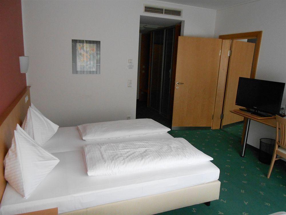 Hotel Bokan Exclusiv Graz Luaran gambar