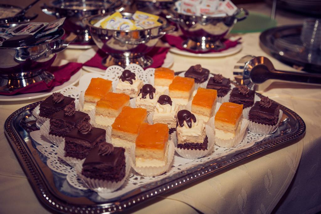 Hotel Bokan Exclusiv Graz Luaran gambar