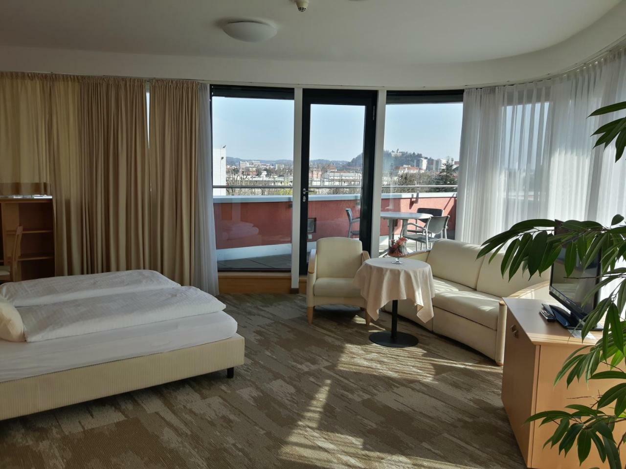 Hotel Bokan Exclusiv Graz Luaran gambar